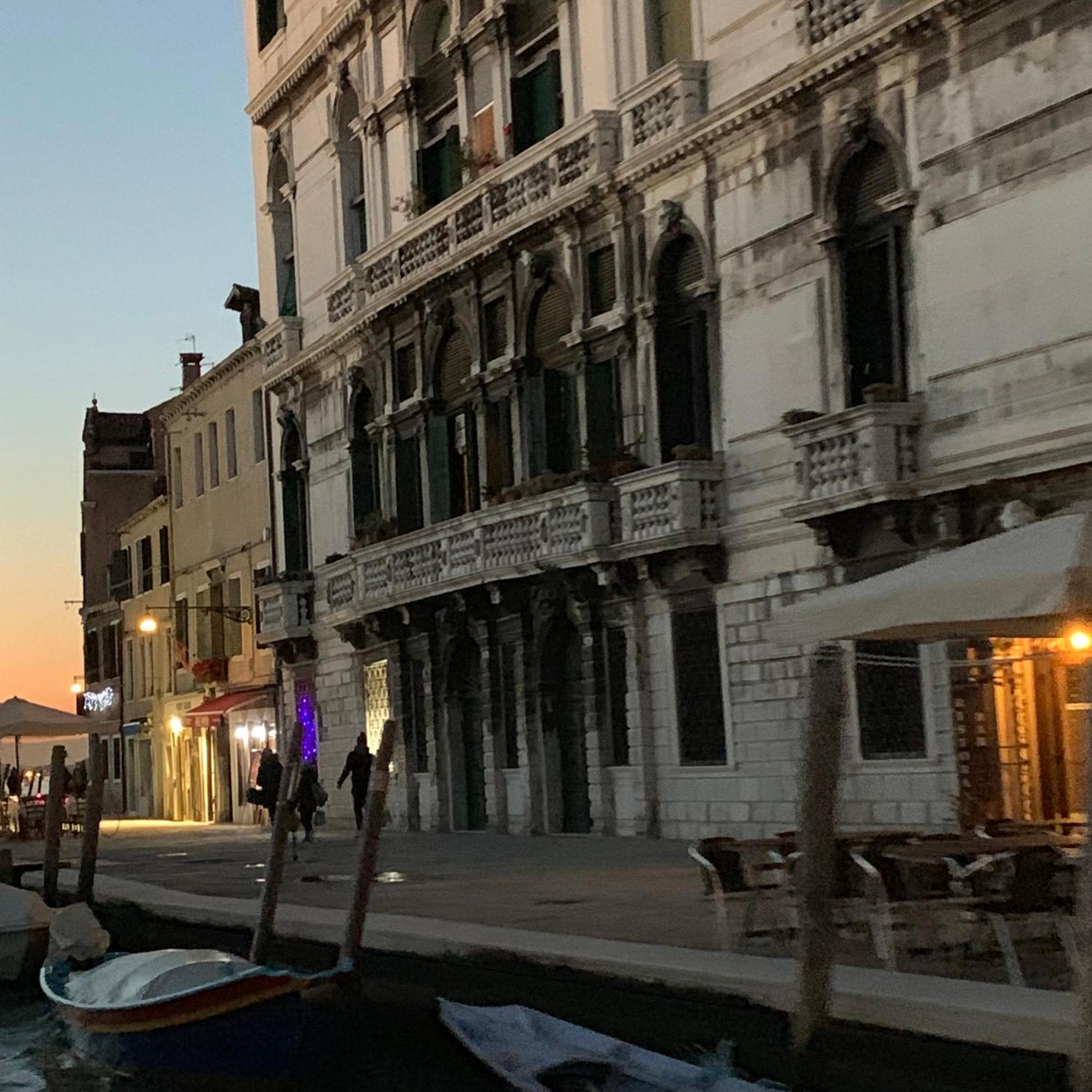 The Venetian Pensión Venecia